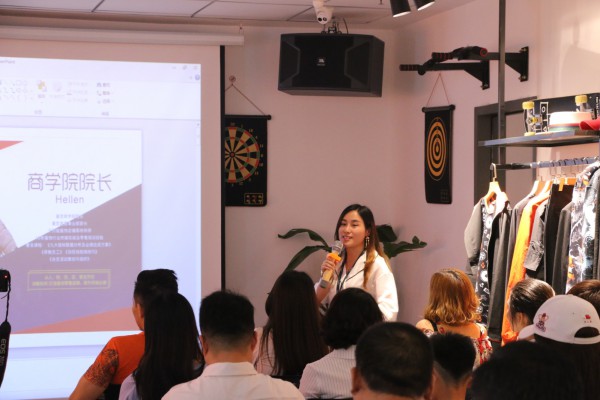 14年品牌打造 Saslax莎斯莱思靠什么做到持续扩店快无止境