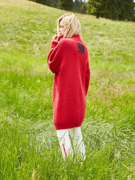 优雅知性的女装穿搭 主提为你展现迷人的知性气质