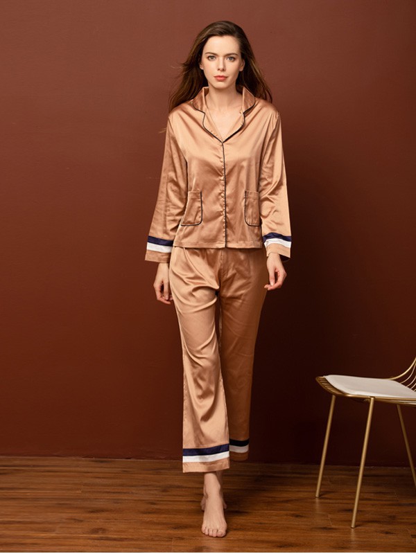 性感睡衣 为你演绎闺秘的风情