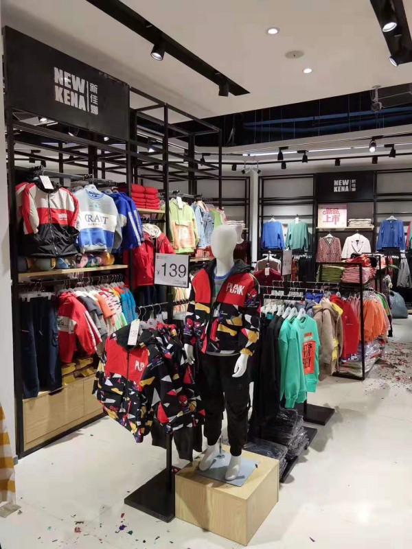 新佳娜打造高品质服饰 好口碑拓宽市场版图