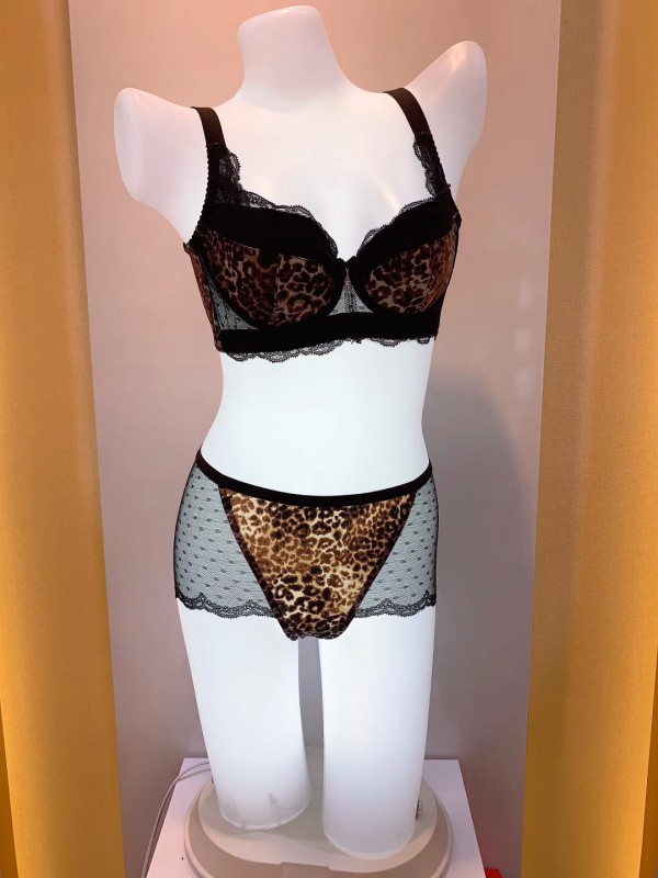 11月开业好日子推荐 祝贺欧拉曲曼湛江店即将盛大开业