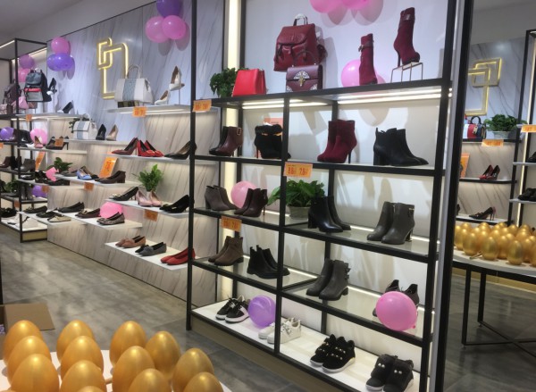 丹比奴:打造女性专属购物天堂 撬动快时尚行业财富商机