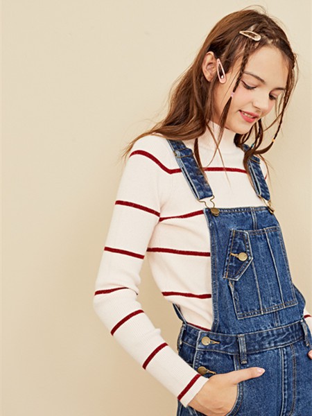 适合年轻人穿的衣服有哪些 己闲女装带你了解