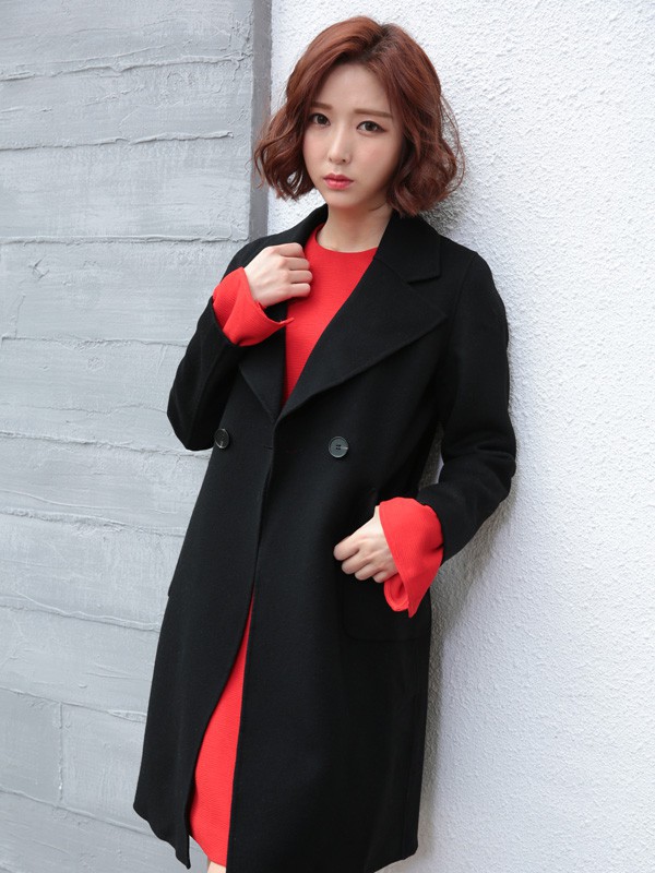 红色单品怎么选 红色单品女性怎么搭配出气质感