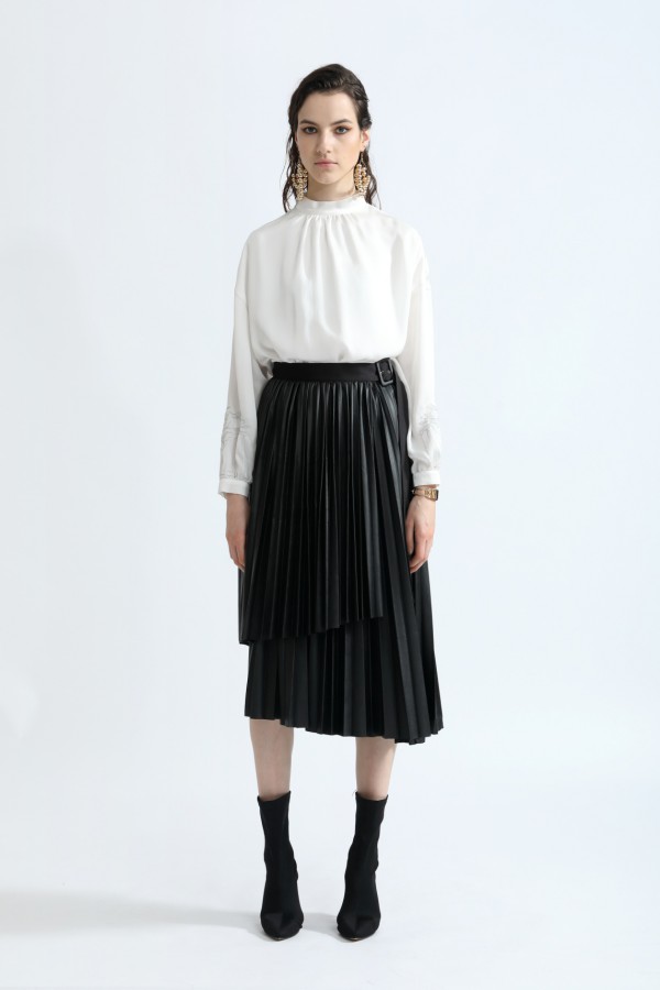 初秋清冷调是王道 快来查收你的丹比奴复古小衫