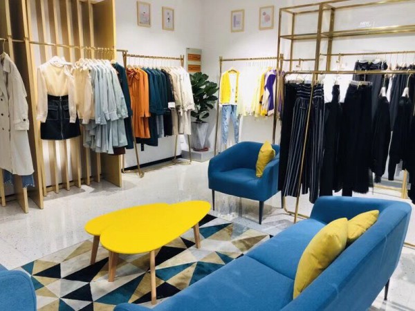 品质女装哪个牌子好 莎斯莱思用品质征服人心做消费者满意的产品