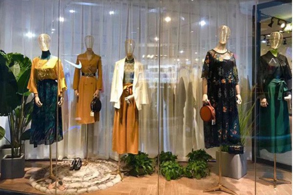 女装行业的未来发展前景怎么样 开一家女装店需要多少钱