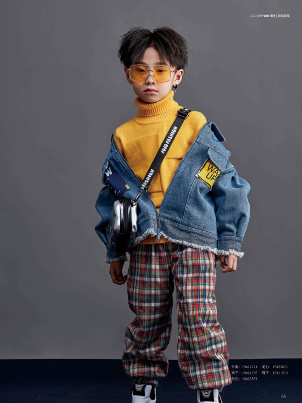 黑色毛衣配什么颜色外套好看 高领毛衣配什么外套