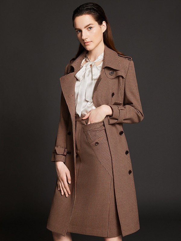 职场气质穿搭 你必须要有的搭配