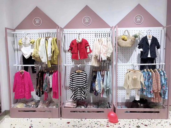 热烈庆祝木子童装在11月8号盛大开业 祝生意兴隆