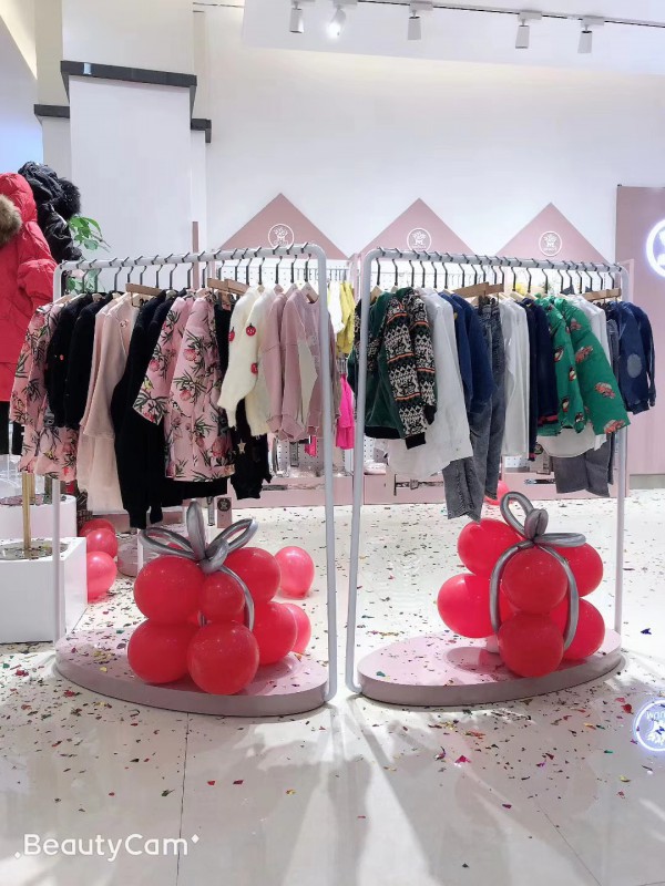 热烈庆祝木子童装在11月8号盛大开业 祝生意兴隆