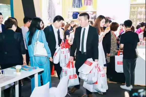 重磅!国民内衣品牌红豆居家参展CKIW深圳针博会!