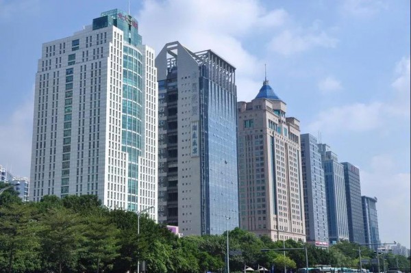 热烈祝贺深圳闺秘雅服饰实业有限公司成功拿到商业特许经营资质