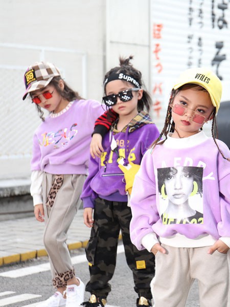 广东有哪些优质的童装品牌 选对平台创造更多的财富