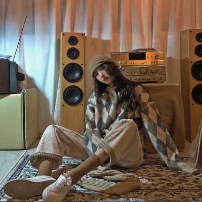 冬季穿什么样的裤子最好看了 当然是灯芯绒裤子！