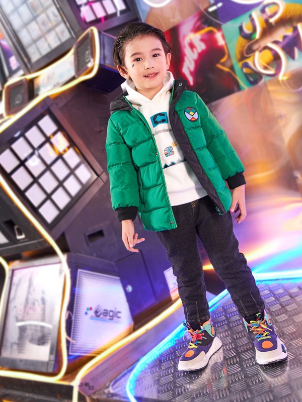 棉服里面穿什么衣服好看 棉服配卫衣可以吗