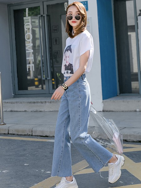 什么样的牛仔裤显瘦 显瘦又百搭的牛仔裤版型推荐