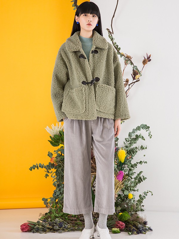 2019冬装流行色搭配 2019冬季裤装怎么搭配好看