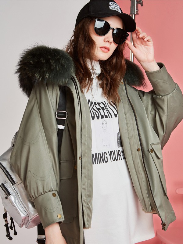 羽绒服显臃肿怎么办 那一定是因为你没有尝试短款的羽绒服