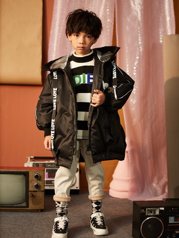 冬季儿童休闲外套搭配 小资范为你推荐