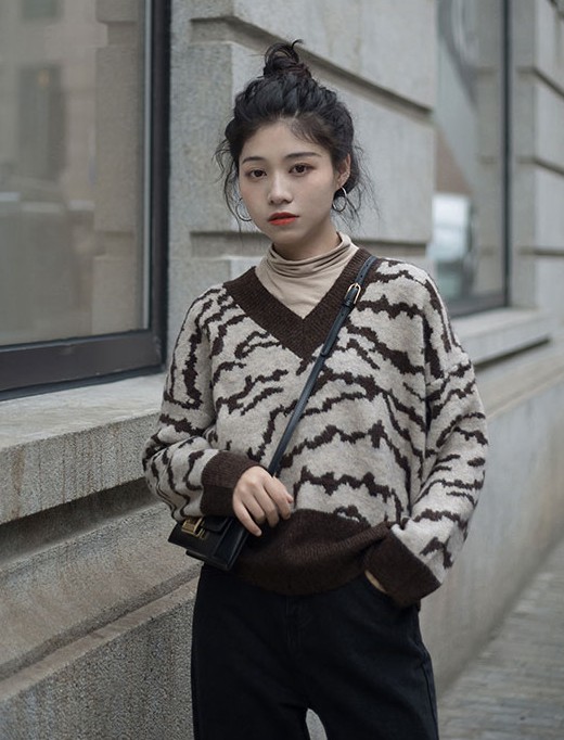 毛衣配高领打底衫好看吗 毛衣与高领打底衫叠穿搭配