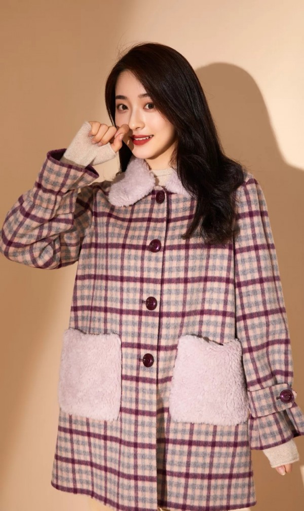 今天冬季流行穿什么样的毛呢大衣 风笛2019秋冬新款大衣