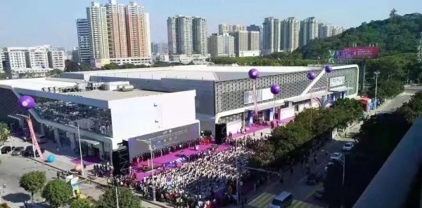 第24届中国（虎门）国际服装交易会暨2019虎门时装周隆重开幕!