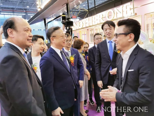 ANOTHERONE 虎门时装周 | 女性的力量 精彩绽放