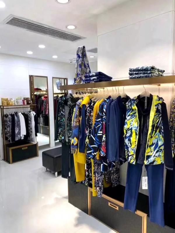 吉蒂GITT女装香港黄埔店全新亮相​