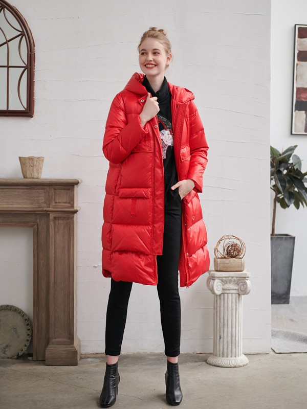 什么样的红色外套好看 红色长款外套配什么内搭好看