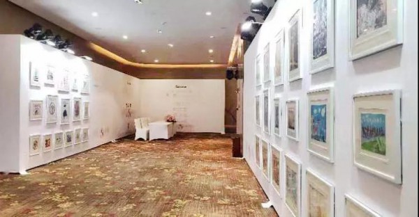 法路易娜-FALOUINA