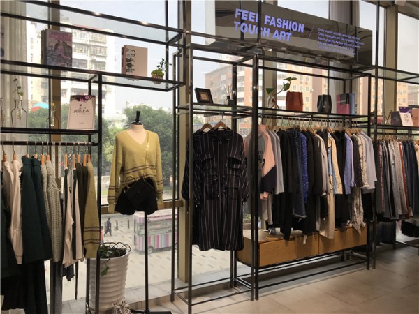 顾客和投资者的首选 国内优质服饰品牌莎斯莱思做消费者满意的产品