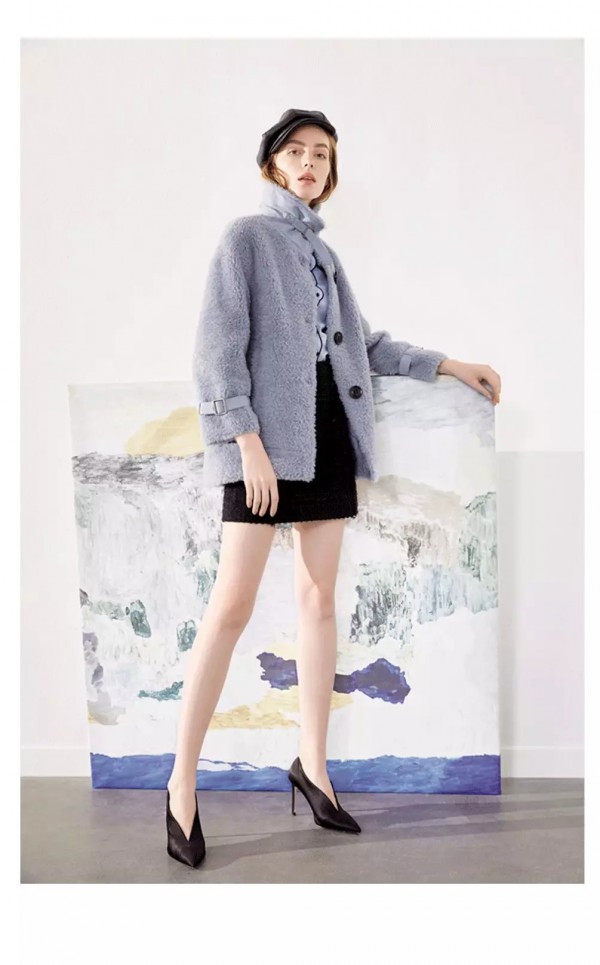 歌锦冬季女装上市 让你穿出时尚