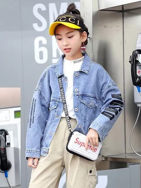 三四线镇上开什么店 加盟123童装店开哪里有人气