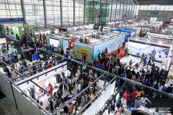 向新时代挺进,Fashion Source第21届深圳国际服装供应链博览会,第6届深圳原创设计时装周盛大开幕!