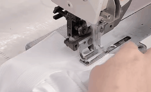 富绅V定制 专心专注 每一件衬衣都是样品