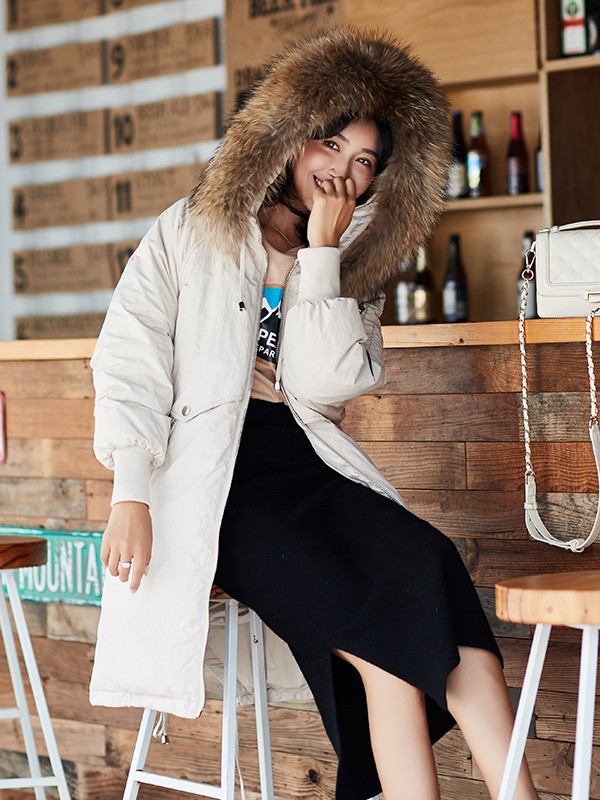 时髦派克服的搭配 薇诺女装为你推荐