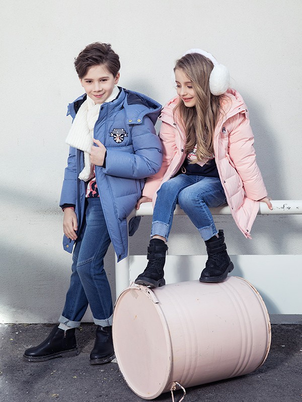 儿童棉袄可以配什么内搭好 冬季棉服下身配什么