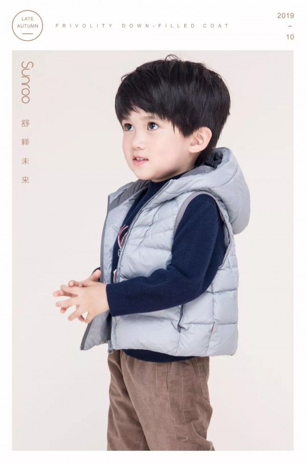 天气降温也不怕 阳光鼠童装让你的宝宝时尚又保暖