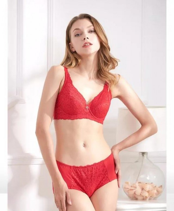 春节之前应该准备的几款内衣 古今春节红色内衣推荐