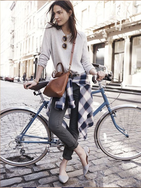 2020年投资做什么赚钱 加盟播元素女装开店有什么优势