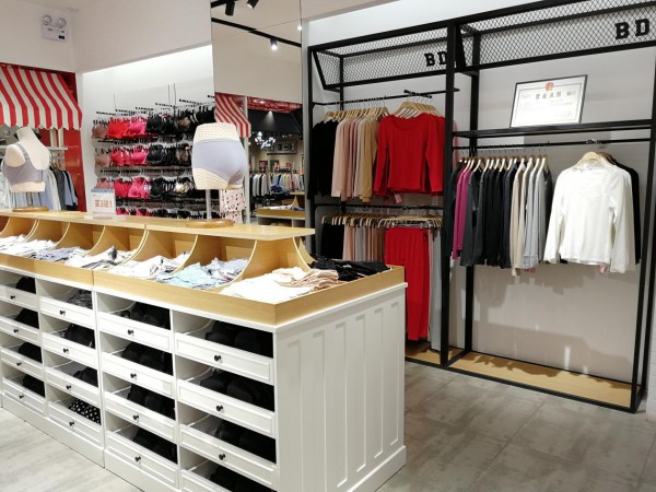 女性市场的消费能力如何?创业开BD内衣实体店好吗?