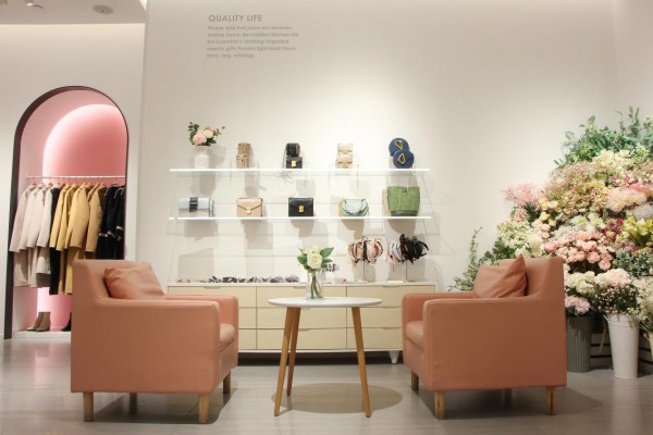 加盟37°生活美学女装店如何提高产品的销售额?
