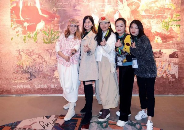 秀场直击 一城画一2020秋·合新品发布会