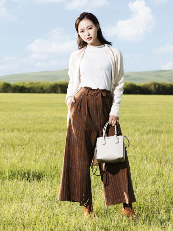 大学生适合穿什么样的衣服呢 片断女装做你的穿搭指南