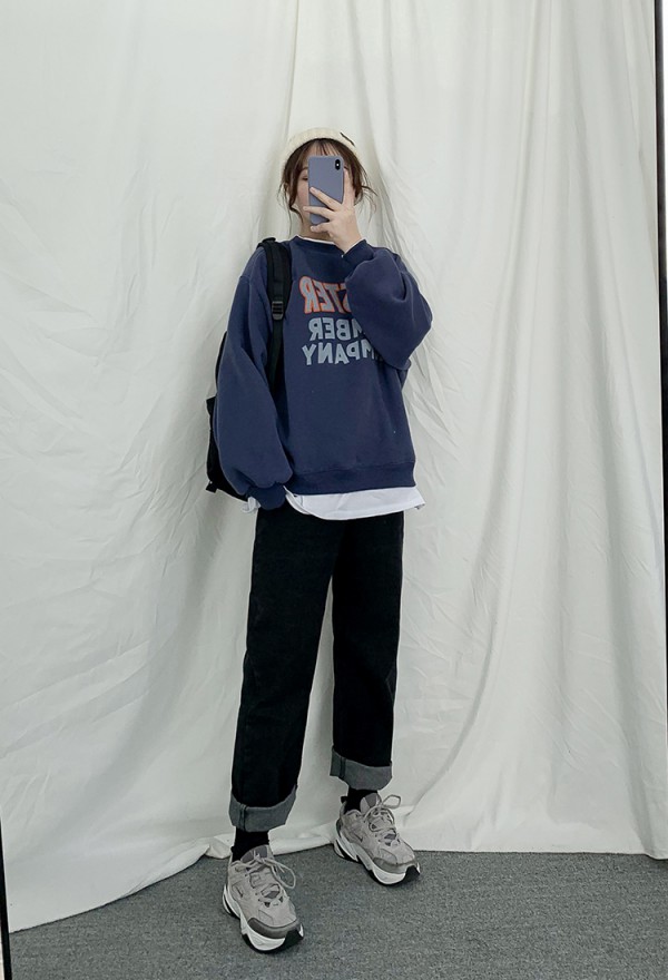 卫衣配什么下装好看 冬日加厚卫衣搭配