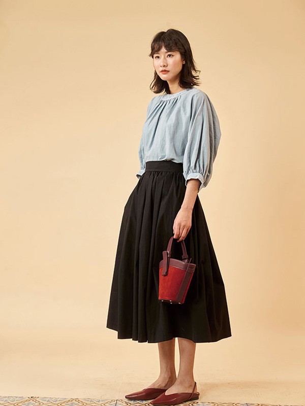 水桶包适合配什么衣服 穿毛衣配什么包包好看