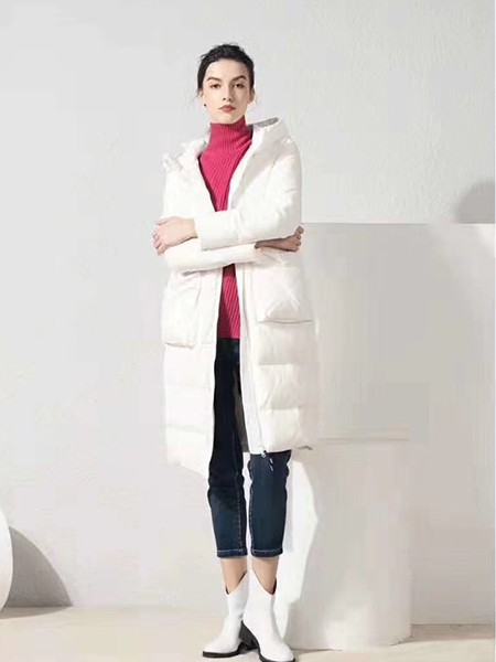 约布女装怎么样 白色羽绒服里面怎么搭配好看