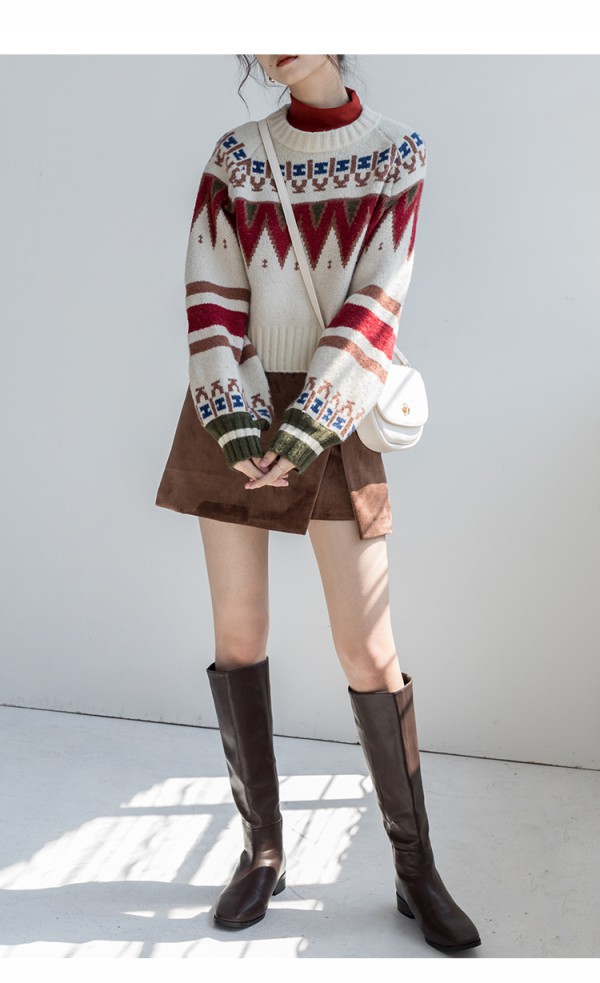 毛衣配高领打底衫好看吗 毛衣与打底衫的撞色搭配