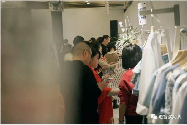 迪笛欧女装2020夏时尚发布会完美谢幕!